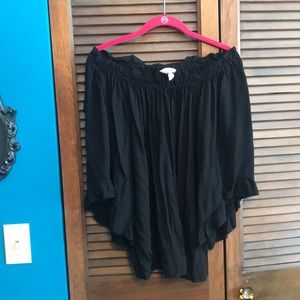 Off-Shoulder Bell Sleeve Blouse